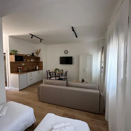 Studio Apartmani Izvor Blagaj Exterior foto
