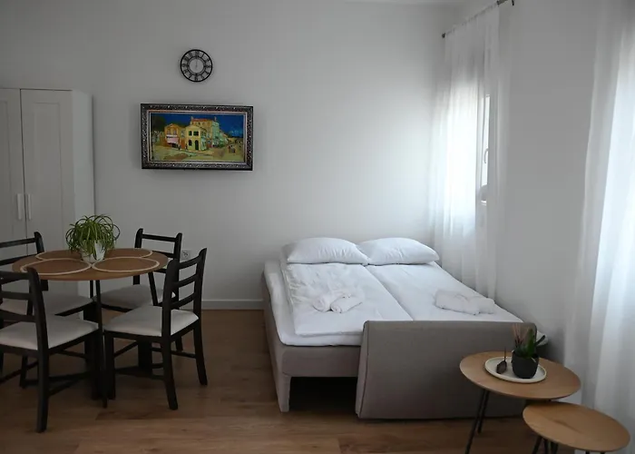 Studio Apartmani Izvor
